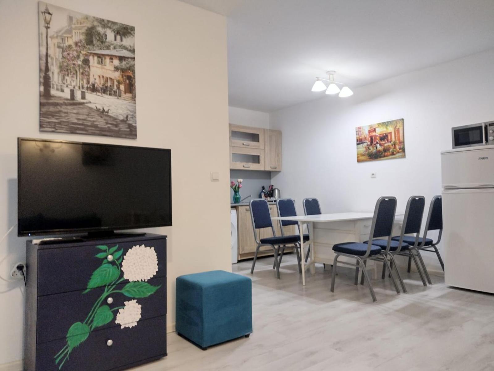Private Apartment With Parking And Pool Bałczik Zewnętrze zdjęcie