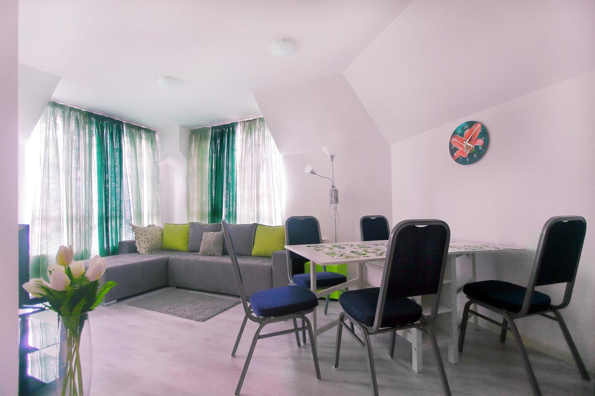 Private Apartment With Parking And Pool Bałczik Zewnętrze zdjęcie
