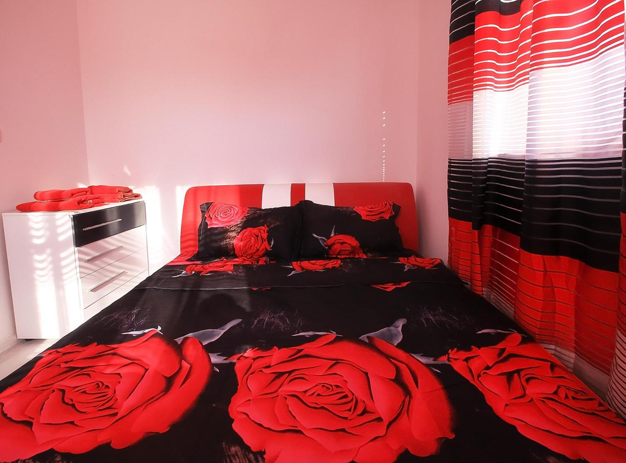 Private Apartment With Parking And Pool Bałczik Zewnętrze zdjęcie