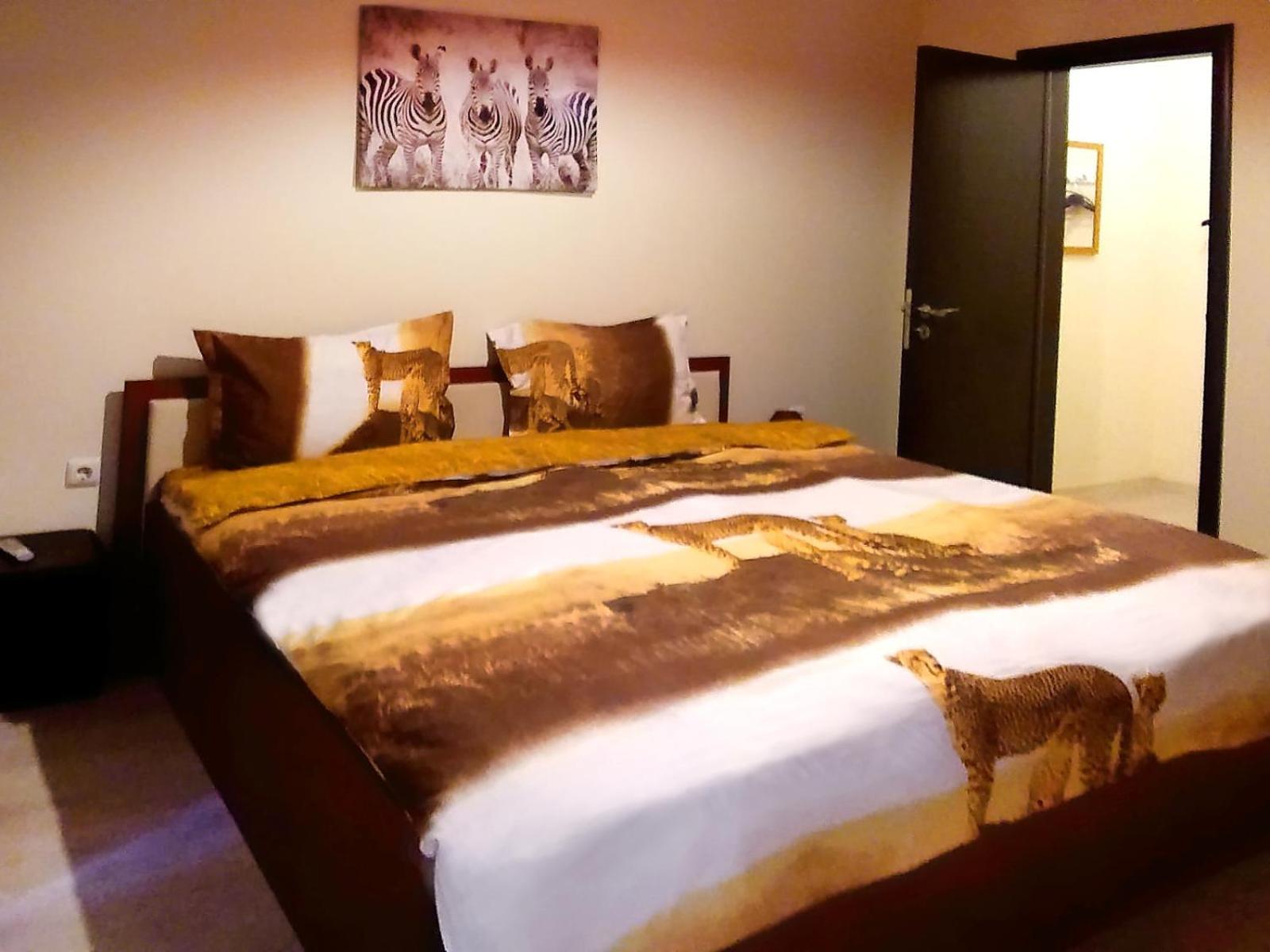 Private Apartment With Parking And Pool Bałczik Zewnętrze zdjęcie