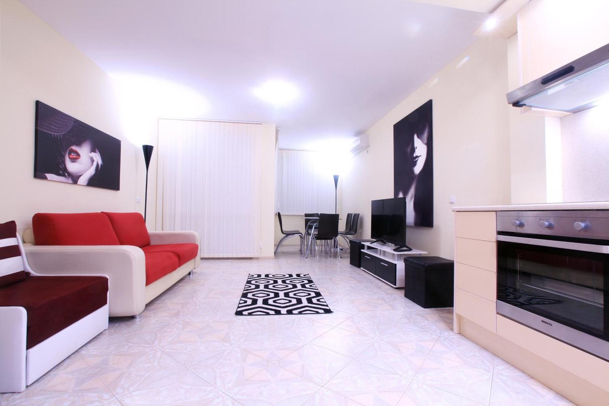 Private Apartment With Parking And Pool Bałczik Zewnętrze zdjęcie