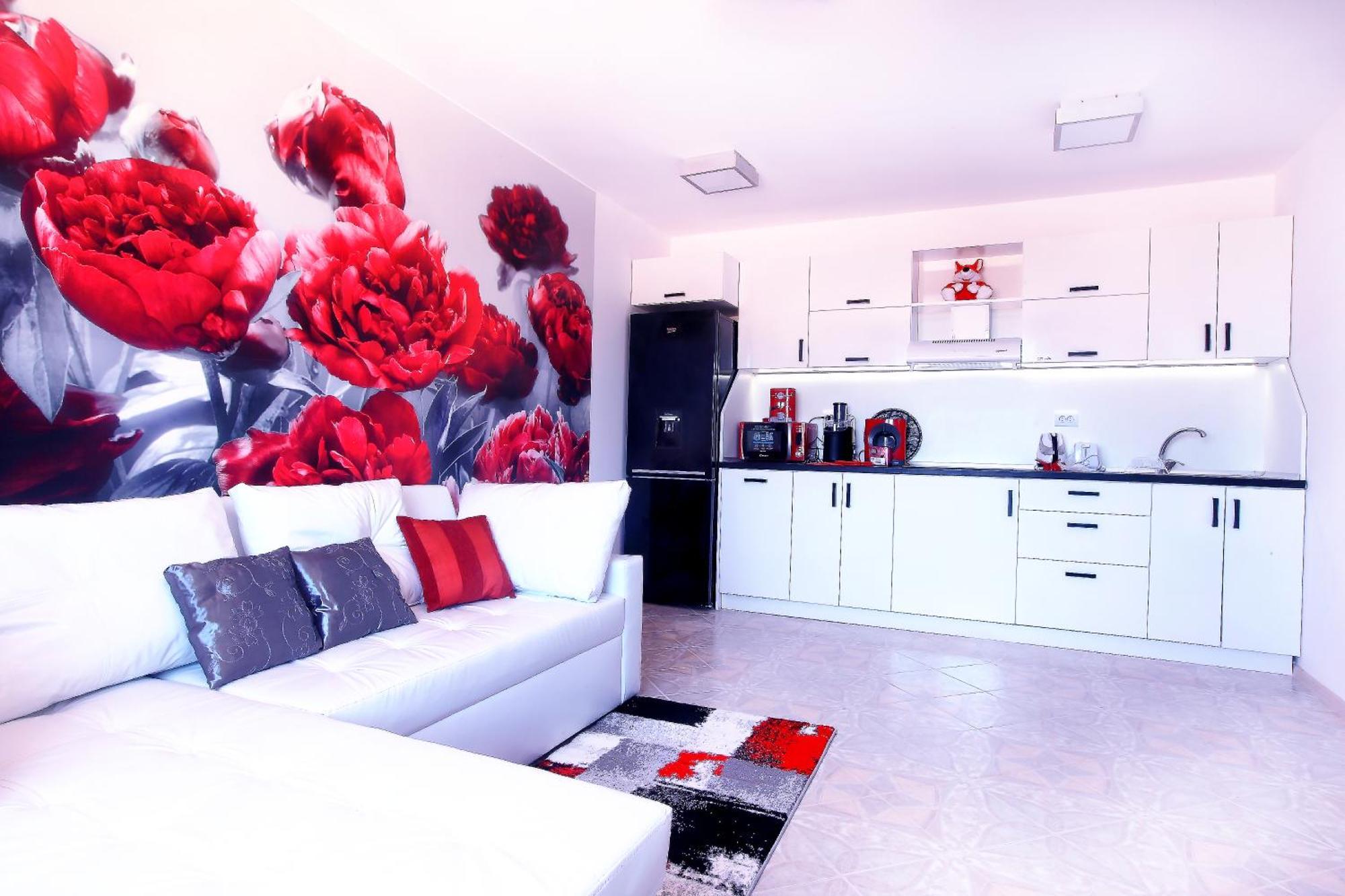 Private Apartment With Parking And Pool Bałczik Zewnętrze zdjęcie