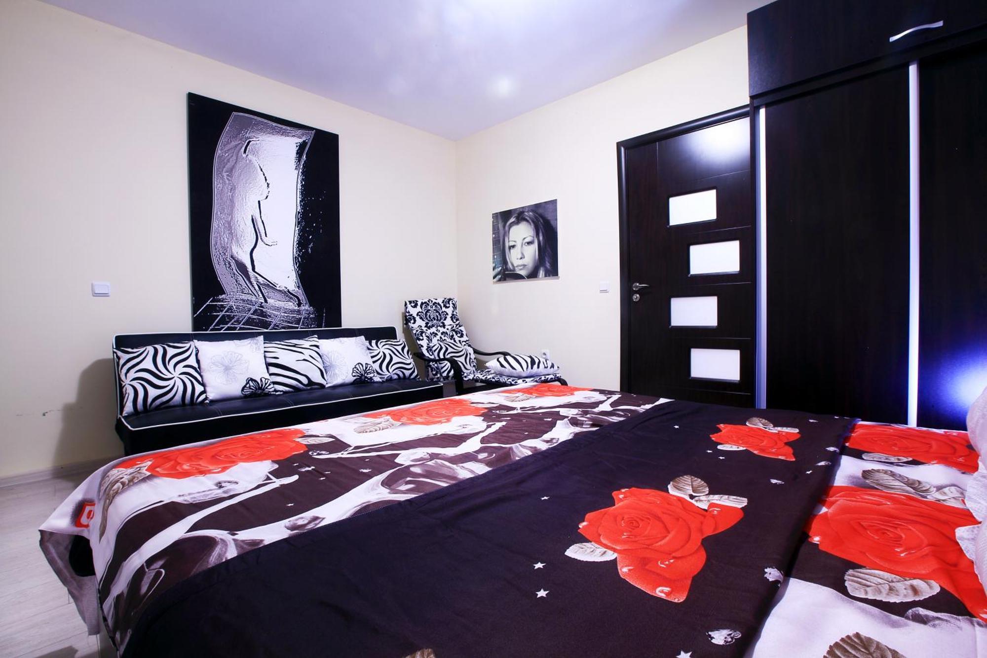 Private Apartment With Parking And Pool Bałczik Zewnętrze zdjęcie