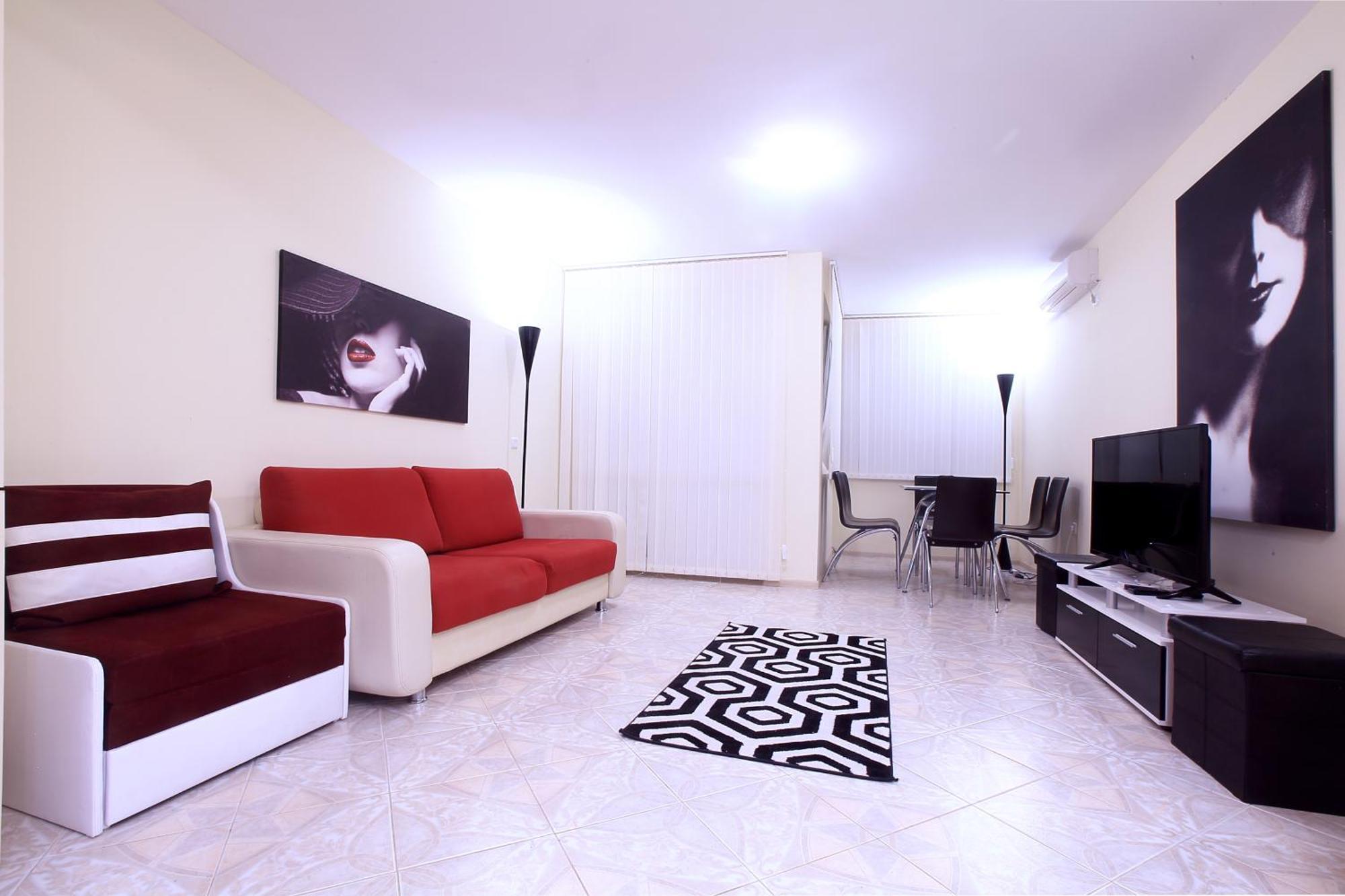 Private Apartment With Parking And Pool Bałczik Zewnętrze zdjęcie